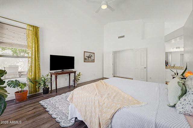 15608 S 7TH Street, Phoenix, AZ 85048