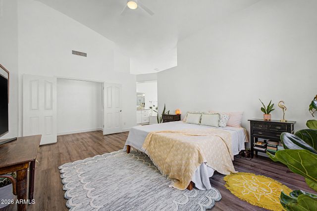 15608 S 7TH Street, Phoenix, AZ 85048