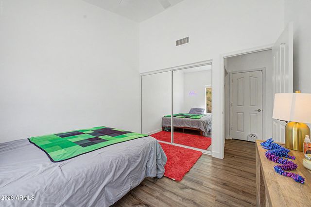15608 S 7TH Street, Phoenix, AZ 85048