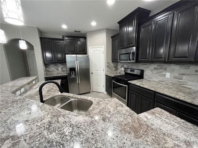 2813 Lake Tranquility, Corpus Christi, TX 78414