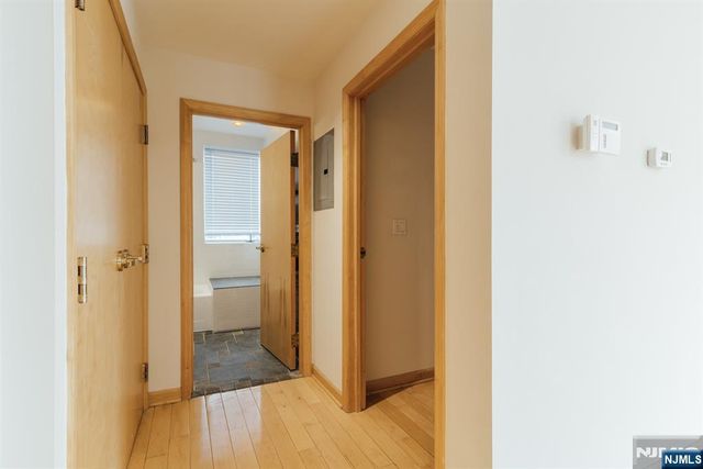 30 Park Avenue 2, Rutherford, NJ 07070