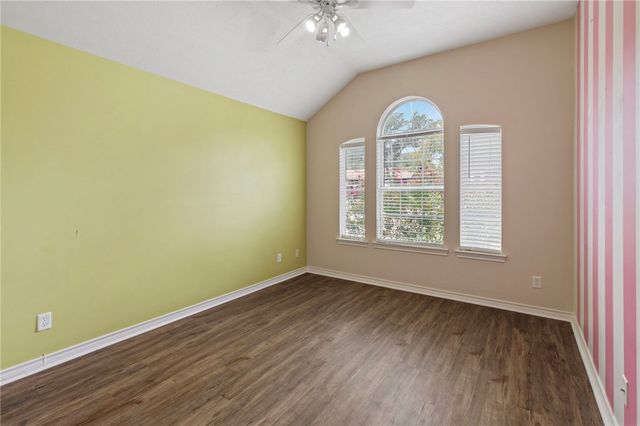 2511 Westwood Main Drive, Bryan, TX 77807