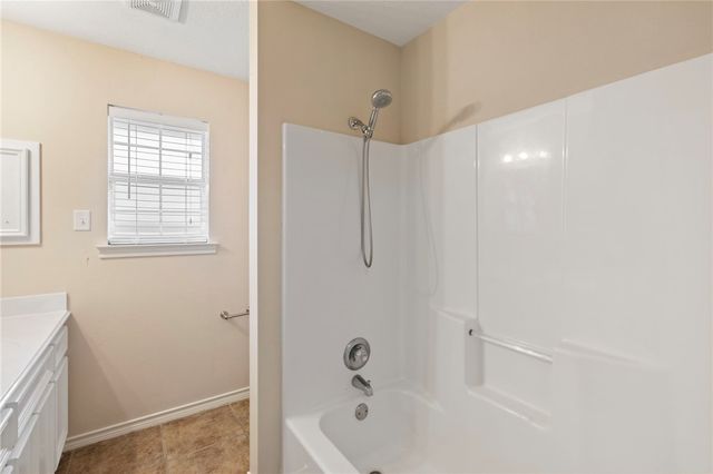 2511 Westwood Main Drive, Bryan, TX 77807