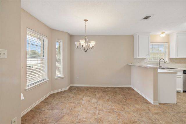 2511 Westwood Main Drive, Bryan, TX 77807