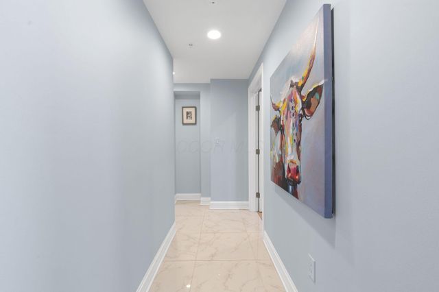 50 W Broad Street, 3401, Columbus, OH 43215