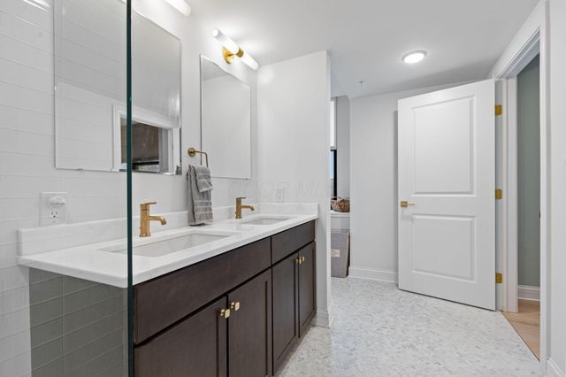 50 W Broad Street, 3401, Columbus, OH 43215