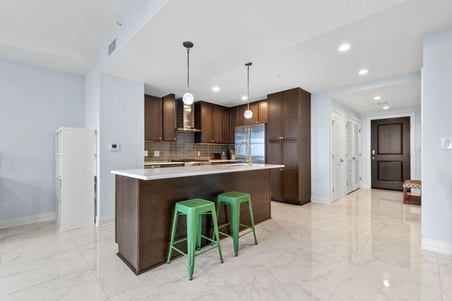 50 W Broad Street, 3401, Columbus, OH 43215