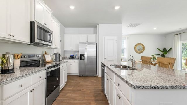 1200 Mulligan Drive, Manning, SC 29102