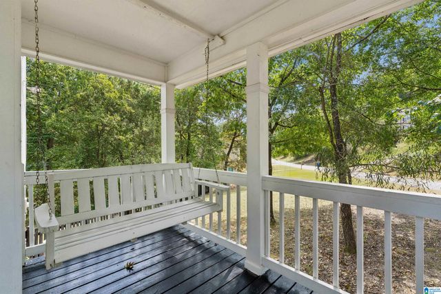 200 FOREST HILLS CIRCLE, Alabaster, AL 35007