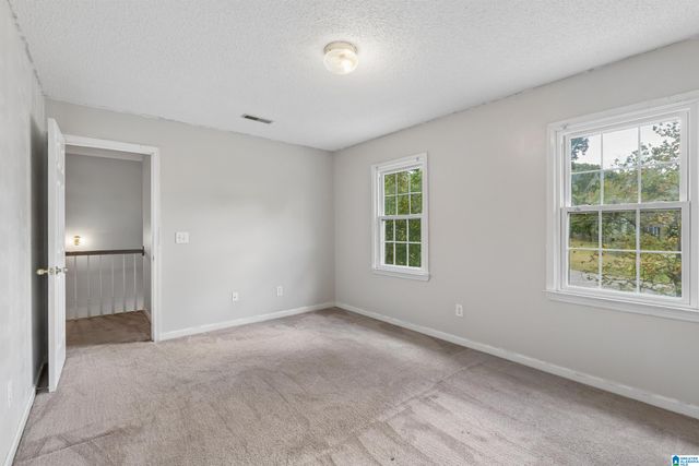 200 FOREST HILLS CIRCLE, Alabaster, AL 35007