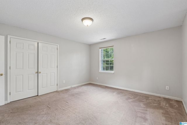 200 FOREST HILLS CIRCLE, Alabaster, AL 35007