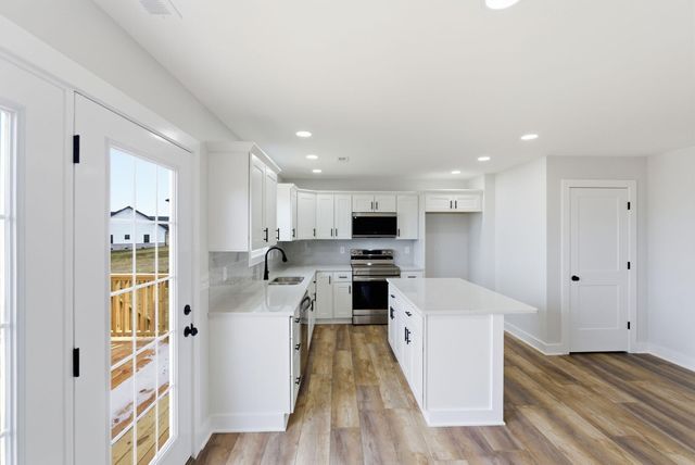 213 Max Cavnes Road, Danville, KY 40422