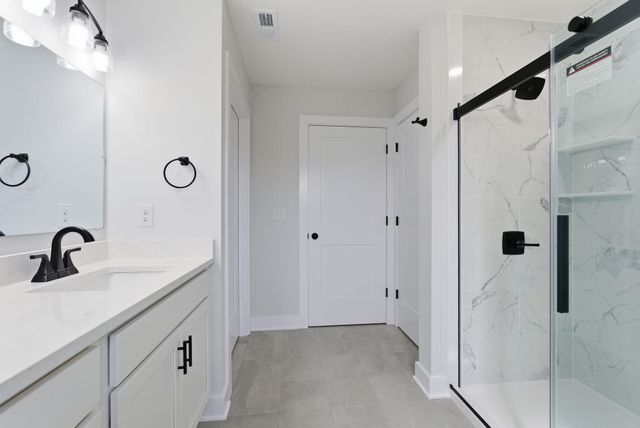 213 Max Cavnes Road, Danville, KY 40422