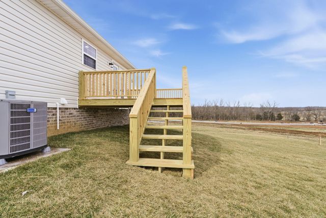 213 Max Cavnes Road, Danville, KY 40422