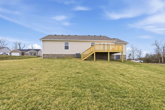 213 Max Cavnes Road, Danville, KY 40422