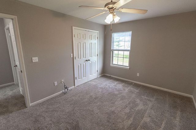 4010 SNOWY OWL DR, Columbia, MO 65202