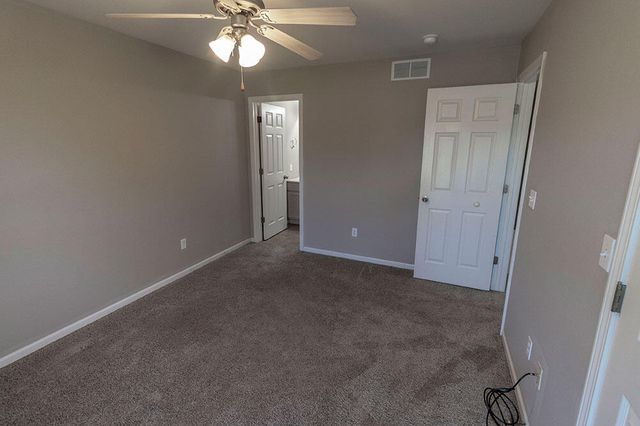 4010 SNOWY OWL DR, Columbia, MO 65202