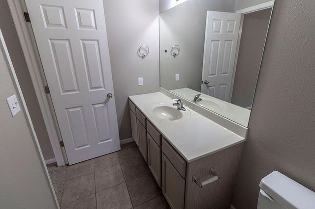 4010 SNOWY OWL DR, Columbia, MO 65202