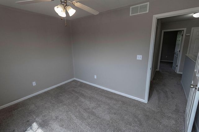 4010 SNOWY OWL DR, Columbia, MO 65202