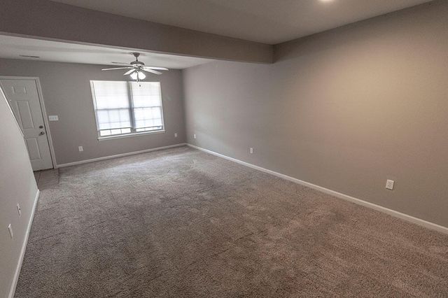 4010 SNOWY OWL DR, Columbia, MO 65202