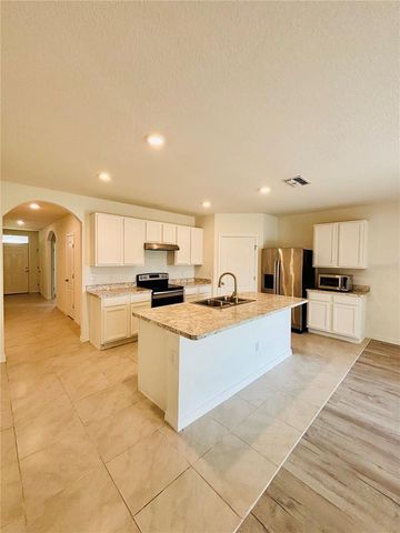 352 ALEXZANDER WAY, Winter Haven, FL 33881