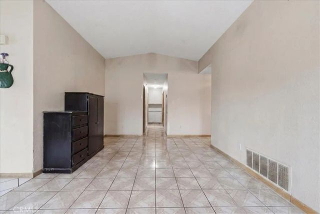 7570 Kempster Court, Fontana, CA 92336