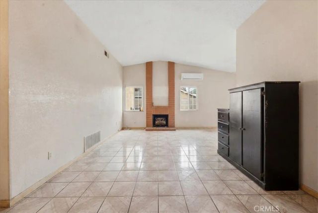 7570 Kempster Court, Fontana, CA 92336