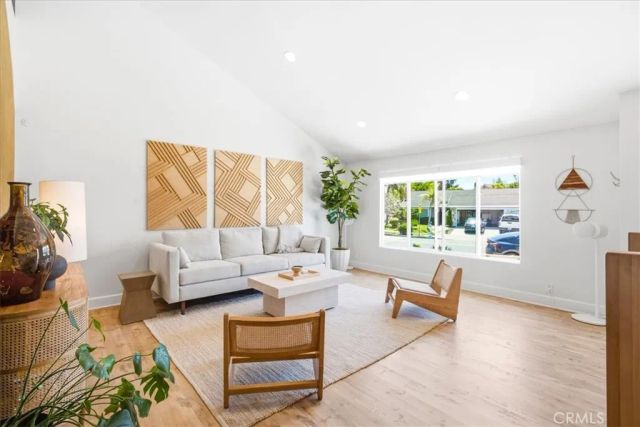 25111 Shaver Lake Circle, Lake Forest, CA 92630