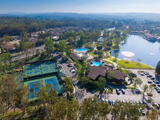 25111 Shaver Lake Circle, Lake Forest, CA 92630