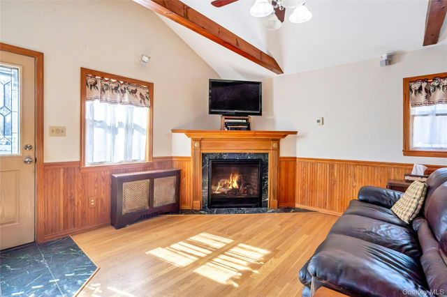 119 E 13th Street, Huntington Station, NY 11746