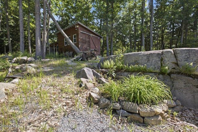 44 Cloverleaf Drive, Warrensburg, NY 12885