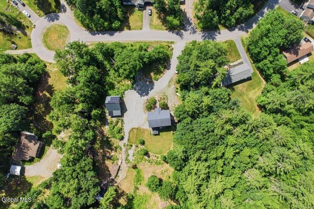 44 Cloverleaf Drive, Warrensburg, NY 12885