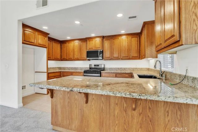 17819 Elizabeth Lake, Lake Hughes, CA 93532