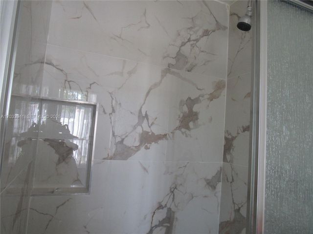 2016 SW 37th Ave 1, Fort Lauderdale, FL 33312