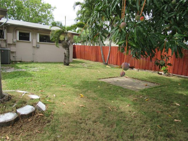 2016 SW 37th Ave 1, Fort Lauderdale, FL 33312