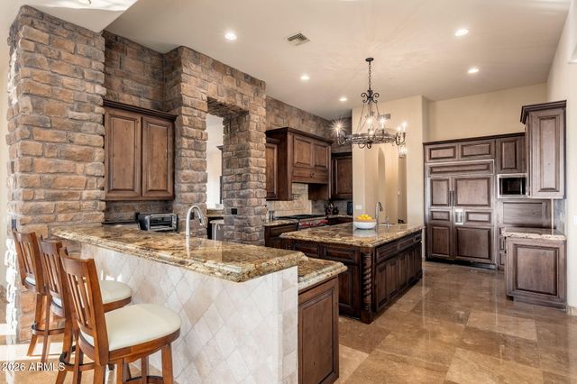 11448 E DREYFUS Avenue, Scottsdale, AZ 85259