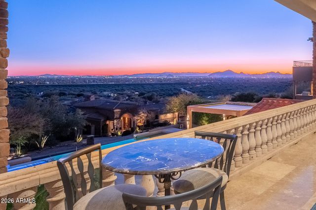 11448 E DREYFUS Avenue, Scottsdale, AZ 85259