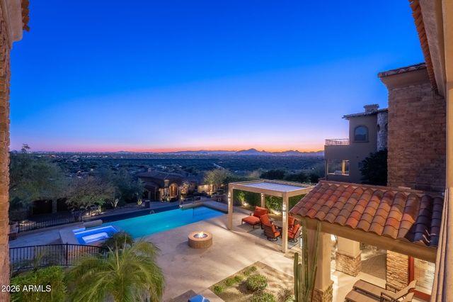 11448 E DREYFUS Avenue, Scottsdale, AZ 85259