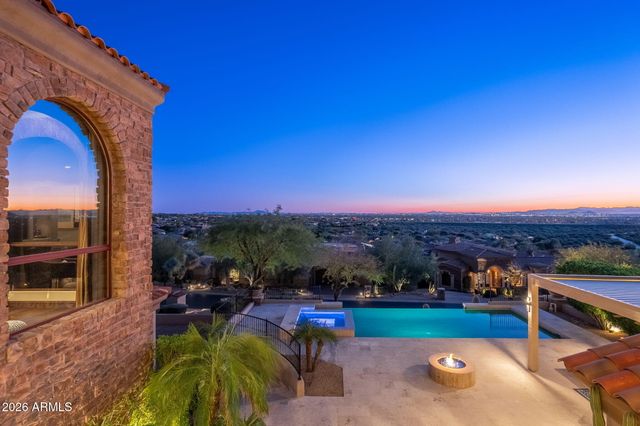 11448 E DREYFUS Avenue, Scottsdale, AZ 85259