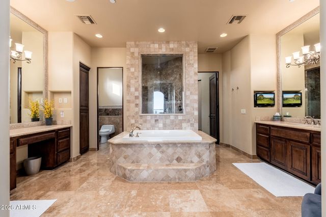 11448 E DREYFUS Avenue, Scottsdale, AZ 85259