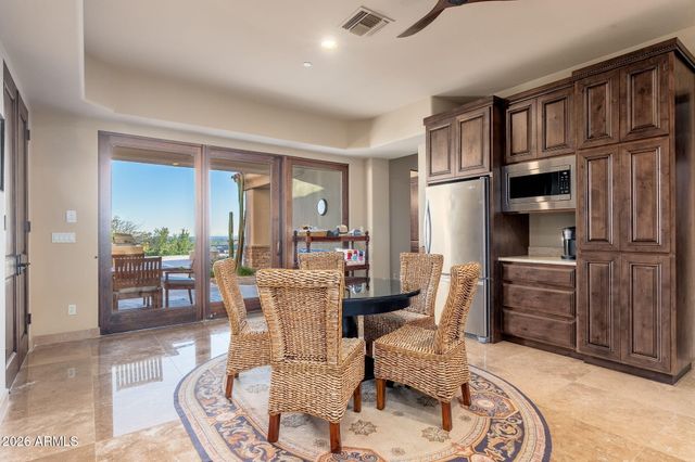 11448 E DREYFUS Avenue, Scottsdale, AZ 85259