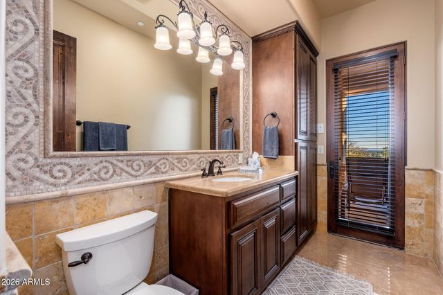 11448 E DREYFUS Avenue, Scottsdale, AZ 85259