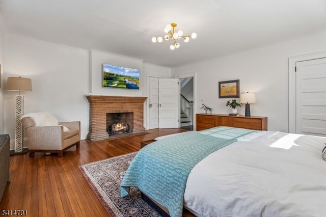 9 Osborne Ter, Maplewood Twp., NJ 07040