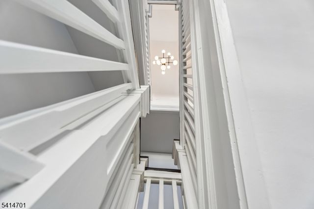 9 Osborne Ter, Maplewood Twp., NJ 07040