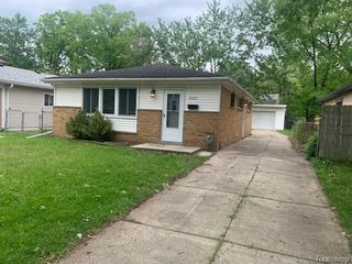 9167 Groschner Street, Taylor, MI 48180