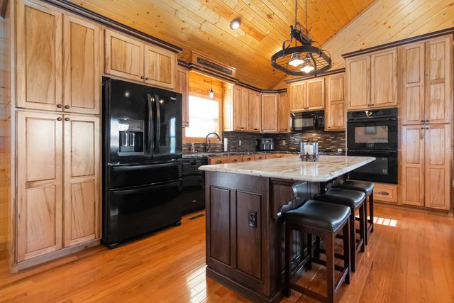 510 Meadow View Drive, Nancy, KY 42544