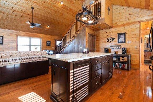 510 Meadow View Drive, Nancy, KY 42544