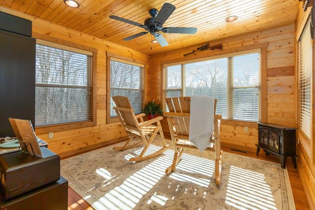 510 Meadow View Drive, Nancy, KY 42544