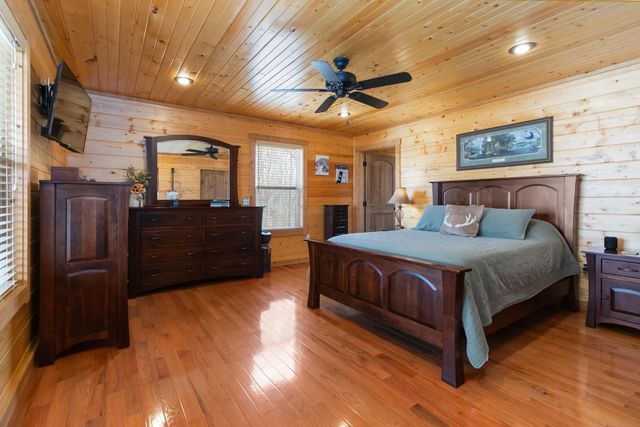 510 Meadow View Drive, Nancy, KY 42544