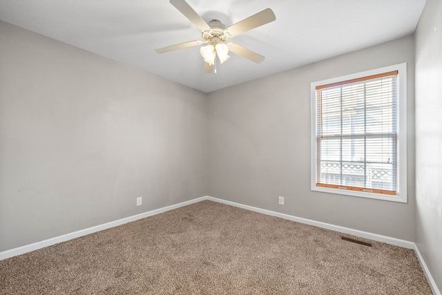 3145 Clydesdale Dr, Clarksville, TN 37043